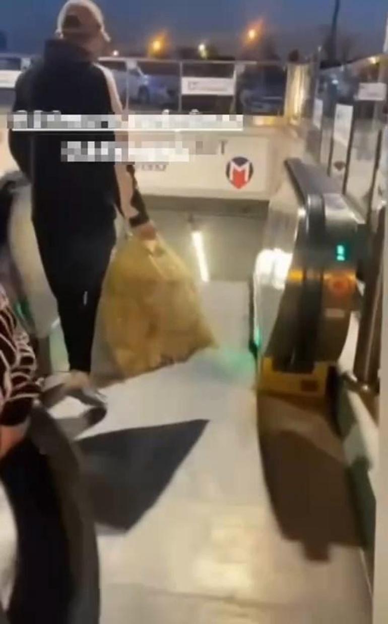 Metro istasyonuna çöp ve lastik atan şüpheliler kamerada