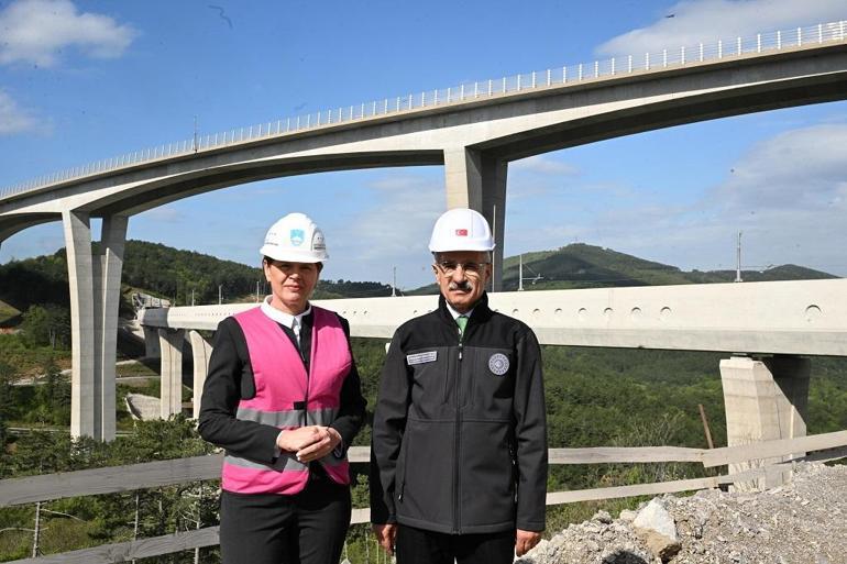 Bakan Uraloğlu, Slovenyalı mevkidaşı Bratušek ile görüştü