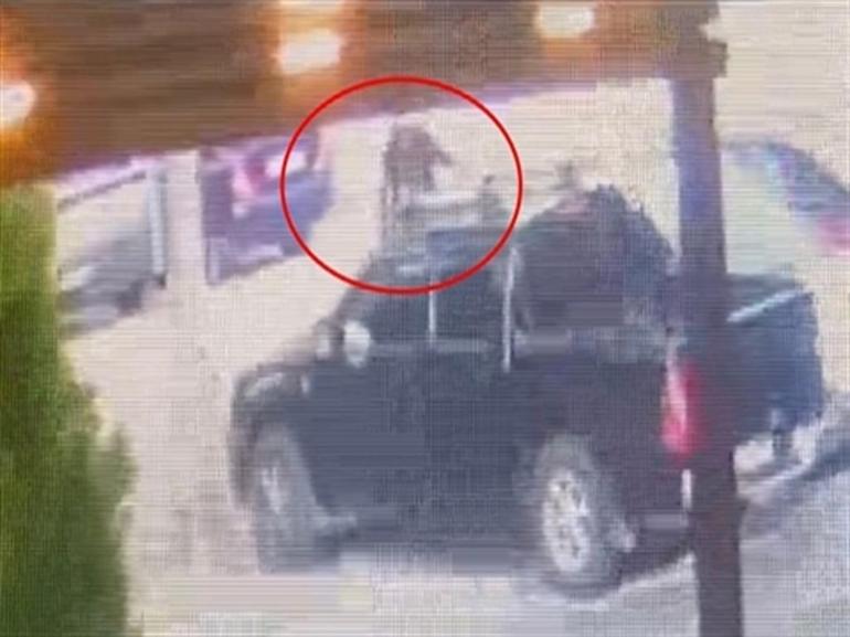 Arkadaşını boğazını keserek öldürüp, şizofren olduğunu iddia eden sanığın akıl sağlığı belirlenecek