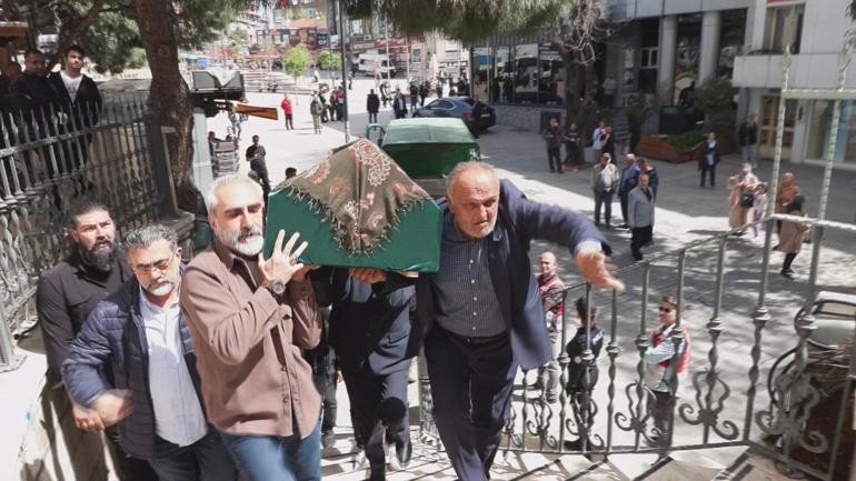 Tarkan’ın annesi Neşe Tevetoğlu son yolculuğuna uğurlandı