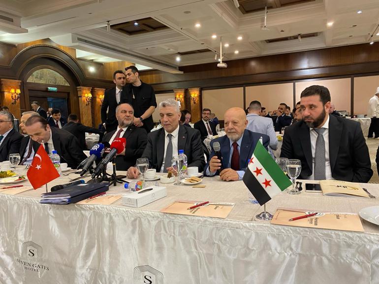 Bakan Bolat, Sivil Toplum Kuruluşları ve Suriyeli iş insanları ile bir araya geldi