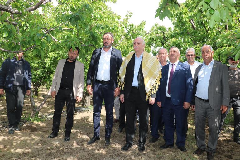 TZOB Genel Başkanı Bayraktar: Zirai dondan bazı ürünler yüzde 100 zarar gördü