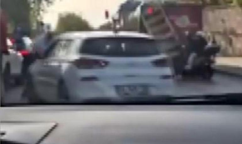 Ataşehirde trafik kavgası: Aracı kavga ettiği kişinin üzerine sürmeye çalıştı