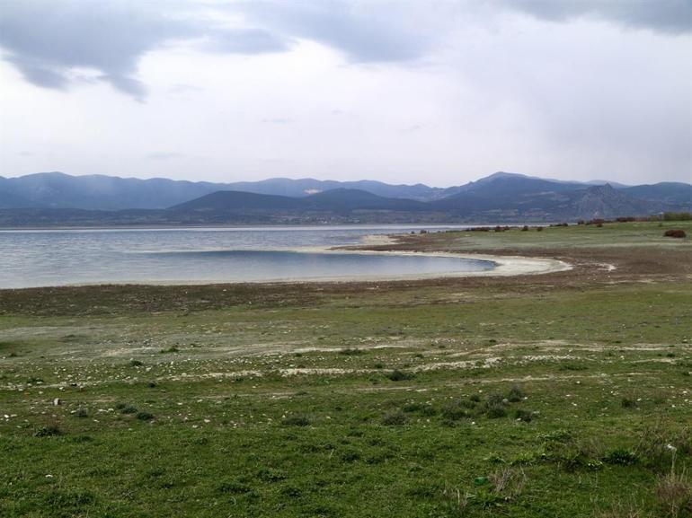 Profesörden Burdur Gölü yeşil kuşak projesiyle kurtulur önerisi