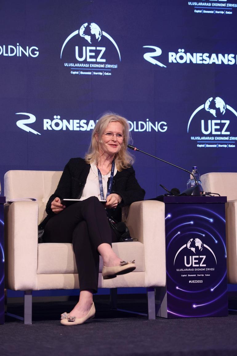 Erman Ilıcak: Küresel ekonomideki gelişmeler Türkiye için büyük fırsatlar sunuyor