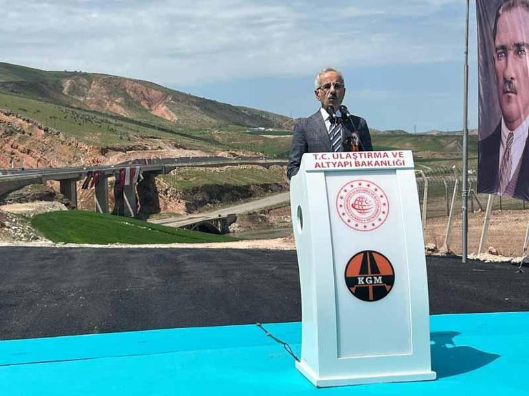 Bakan Uraloğlu: Siirt-Kurtalan yeni demir yolu projesini yatırım programına aldık