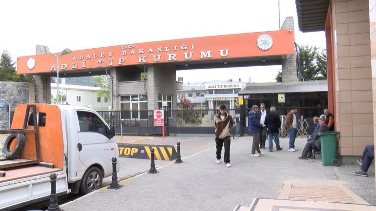 Fatihte oyuncu kız arkadaşı tarafından bıçakla öldürülen kadın son yolculuğuna uğurlandı