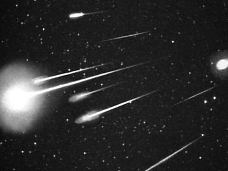 NASA: Lir gök taşı yağmuru başlıyor