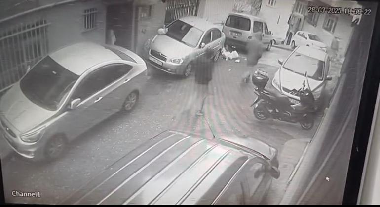 Beyoğlu’nda tamirhaneye kurşun yağdıran saldırgan yakalandı; o anlar kamerada
