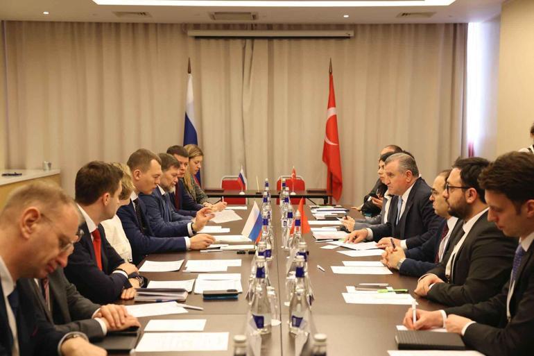 Bakan Bak, Rus mevkidaşı Degtyarev ile görüştü