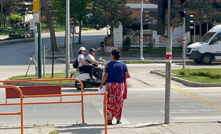 Sigara içen 3 yaşındaki çocuğun annesine gözaltı