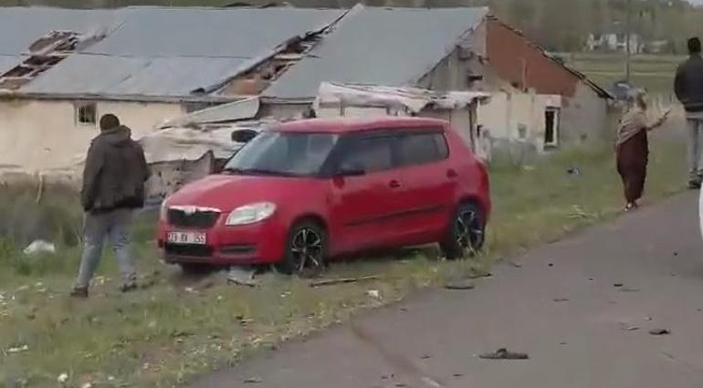 Bingölde otomobil ile sürücü kursu aracının çarpıştığı kaza kamerada: 2 yaralı