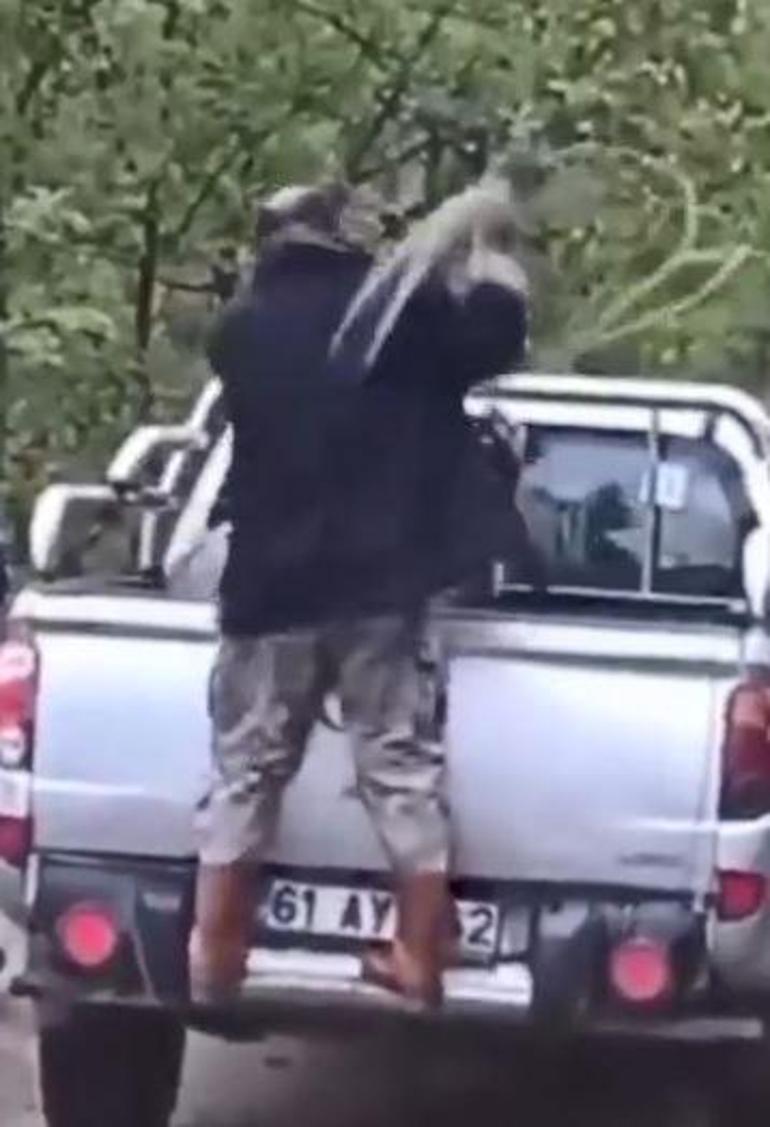 Kamyonette köpeğe halatla şiddet uyguladı, gözaltına alındı