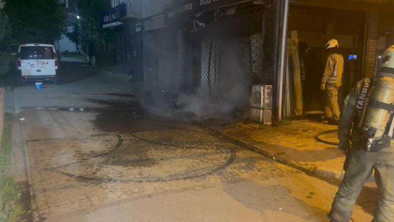 Bayrampaşa’da doğal gaz kutusunda çıkan yangın iş yerine sıçradı