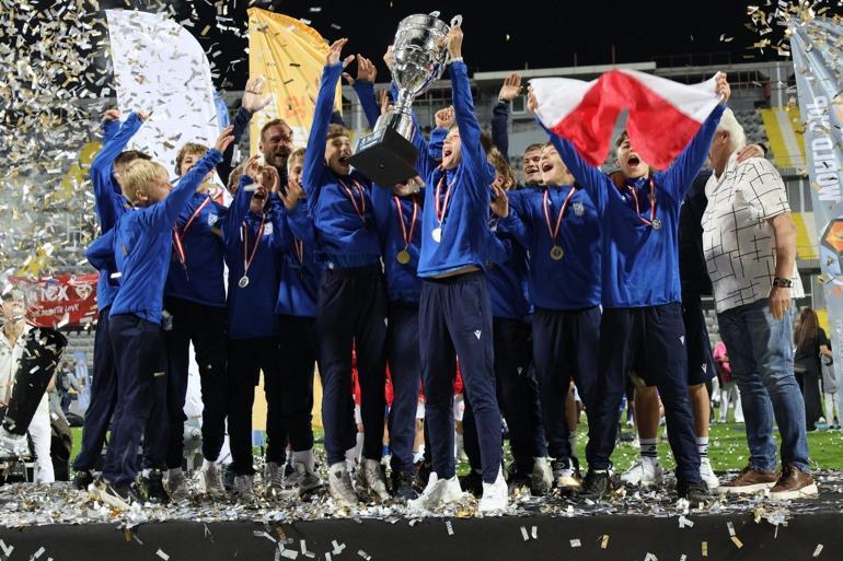 Dünya futbolunun yıldız adayları Antalya’da buluştu