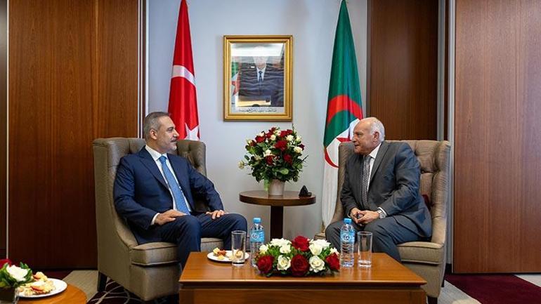 Bakan Fidan, Cezayir Dışişleri Bakanı Attaf ile bir araya geldi
