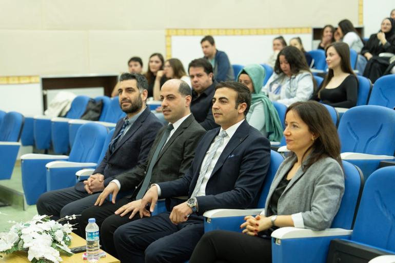 Yeminli mali müşavir, 14’üncü Kariyer Günleri’nde öğrencilerle buluştu