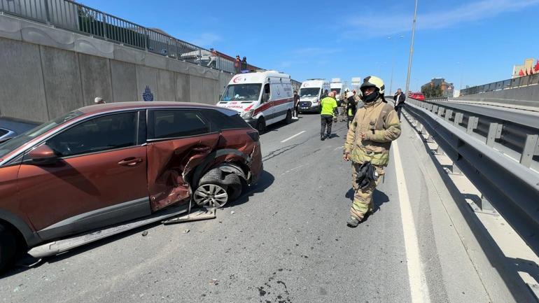 Beylikdüzü’nde altgeçitte 6 aracın karıştığı zincirleme kaza