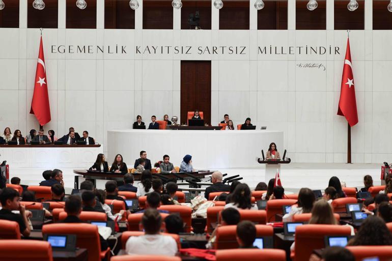 TBMM Genel Kurulunda 23 Nisan çocuk özel oturumu