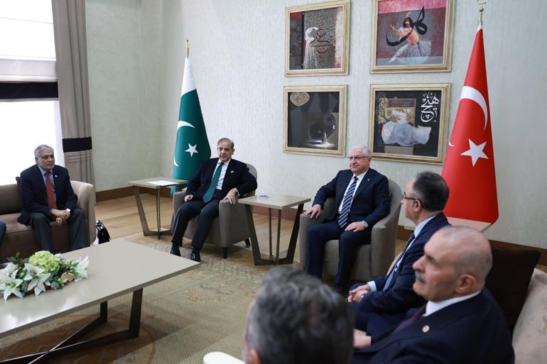 Bakan Güler, Pakistan Başbakanı Şerifi karşıladı