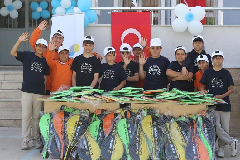 Haydi Tenise Projesi 11 deprem ilinde eş zamanlı başladı
