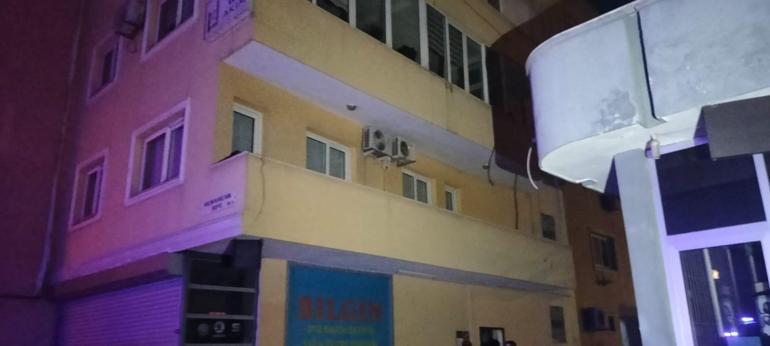 Tartıştığı 2 kişiyi tabancayla öldürüp, intihar etti