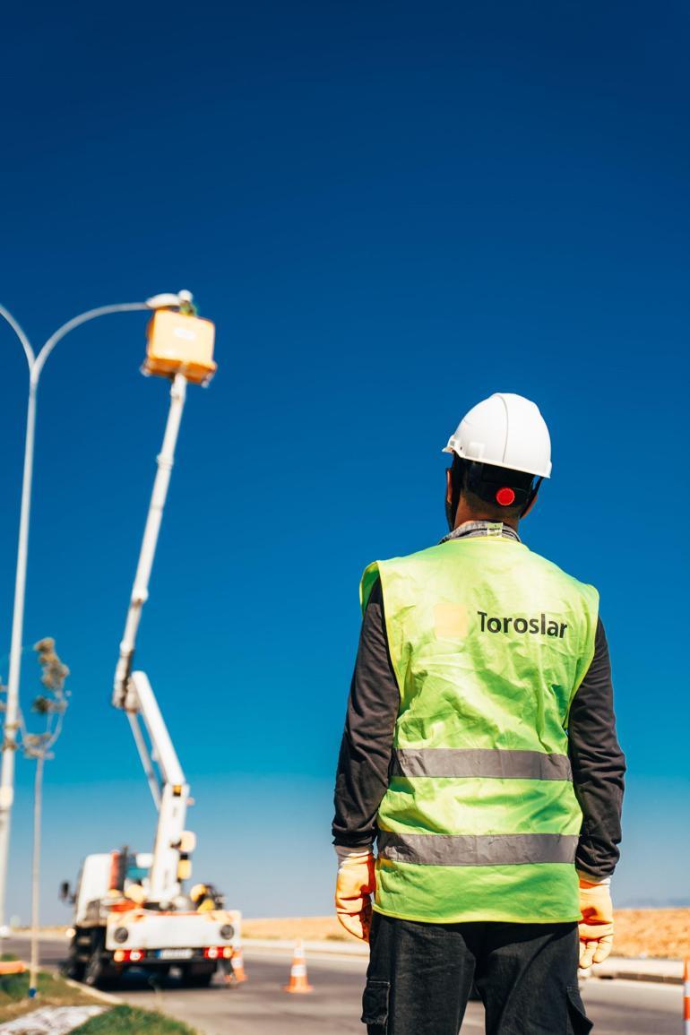Toroslar EDAŞ Adana’nın enerji altyapısını güçlendirmeye devam ettiğini duyurdu
