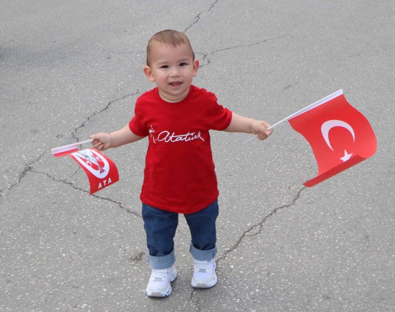 23 Nisan tüm yurtta coşkuyla kutlanıyor