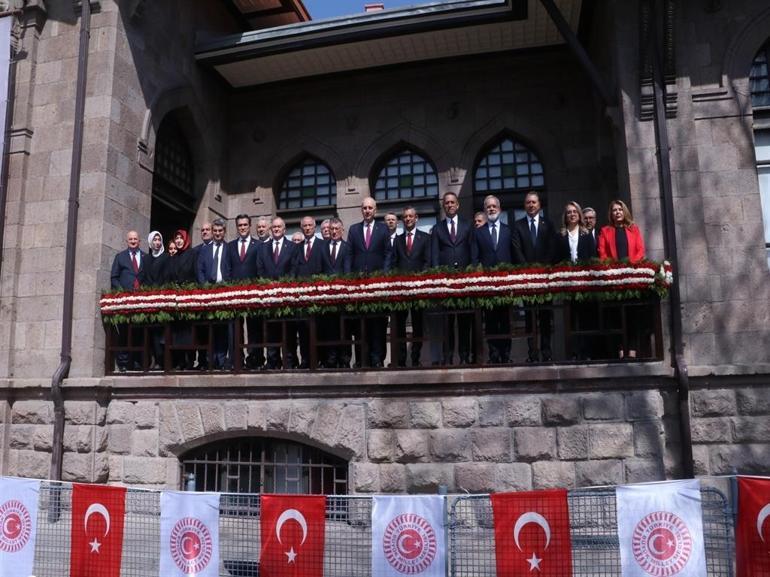 Kurtulmuş: İkinci asrımızda Türkiyemizi sözü güçlü, gücü tesirli bir hale getireceğiz