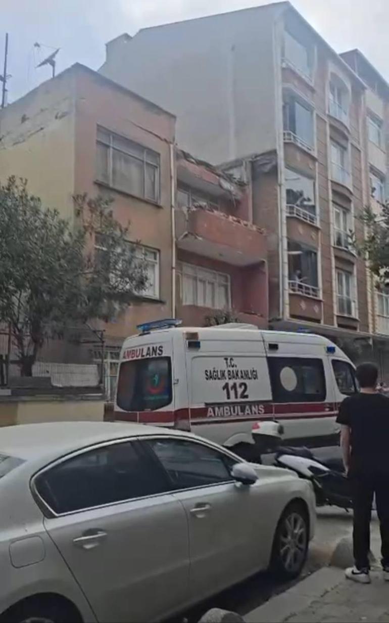 Esenler’de binanın çatısındaki beton parçalar yola düştü