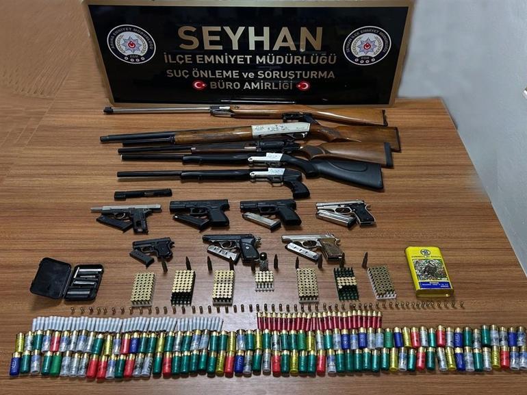 Evinde 11 ruhsatsız silah ele geçirildi; ‘Çocukluktan beri hevesim var, biriktiriyorum’ dedi