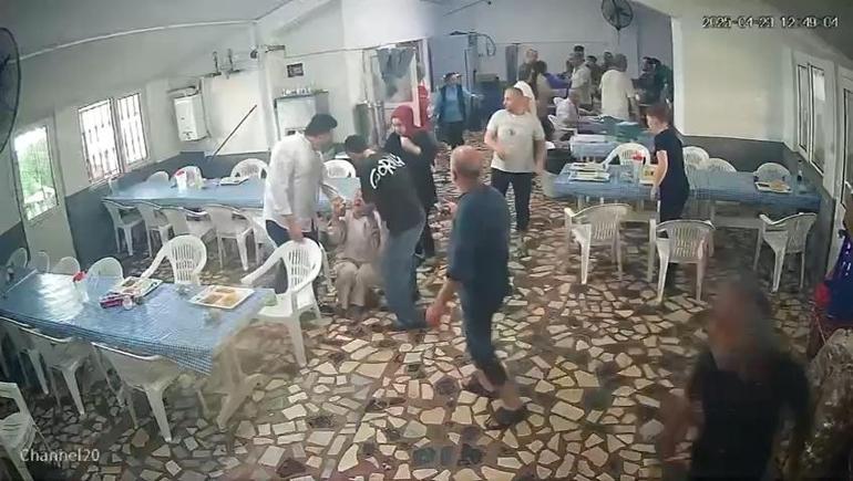 Depreme yemekhanede yakalandılar; bir işçi bayılırken bir kişi yemek yemeye devam etti