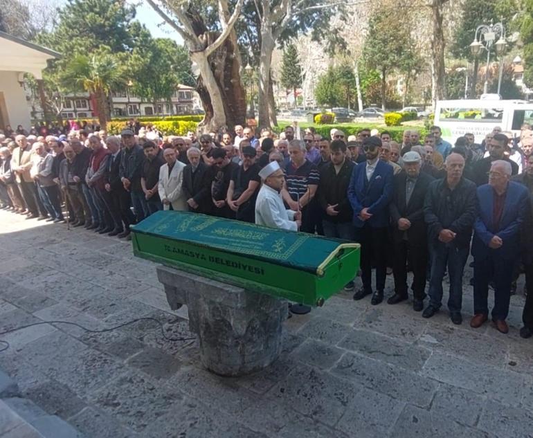 Oyuncu Yavuz Çetin son yolculuğuna uğurlandı