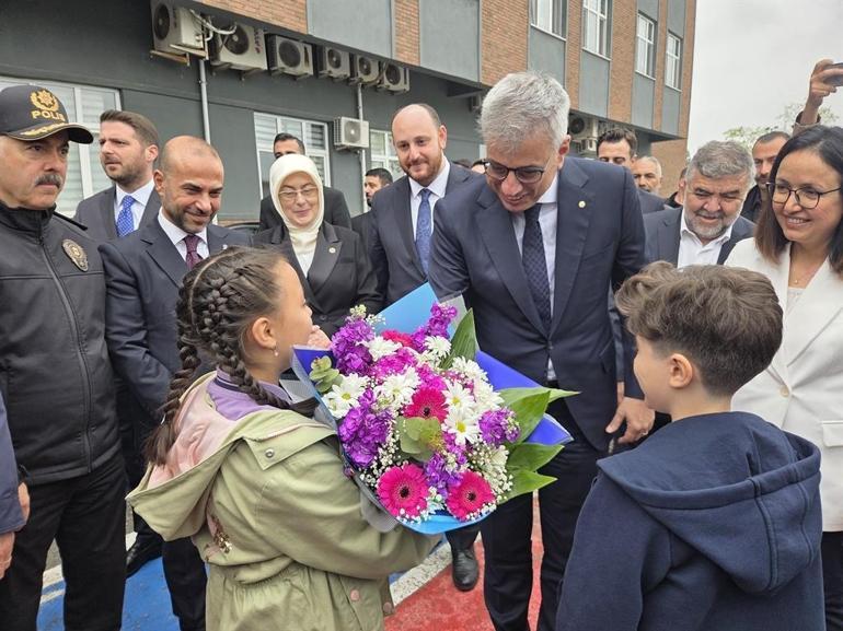 Bakan Memişoğlu: Kimseyi zorlamak, baskı yapmak istemeyiz ama ailenin ruhu çocuk olunca güzelleşir