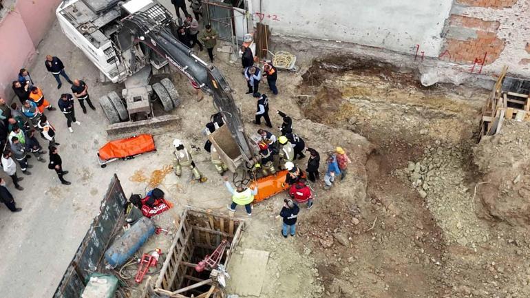 Fatihte iş makinesinin çarptığı işçi 10 metrelik kuyuya düştü