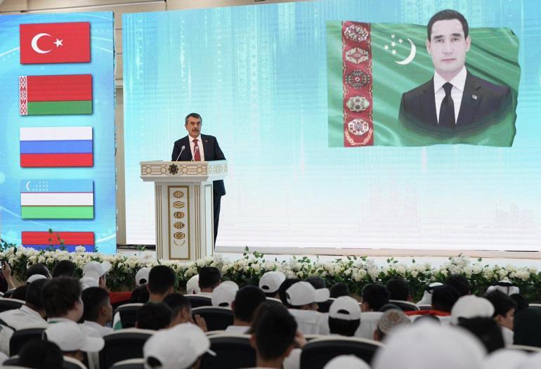 Bakan Tekin, Türkmenistan’da 2nci Uluslararası Matematik Olimpiyatı Ödül Törenine katıldı