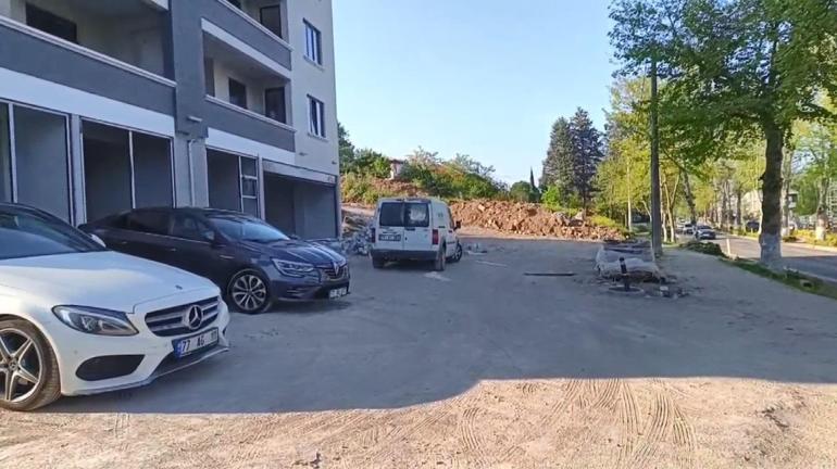 Yolunu kestikleri Yağızı öldüresiye dövüp, 4 yerinden bıçakladılar; o anlar kamerada