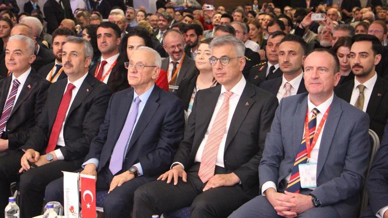 Bakan Memişoğlu: Sağlık turizminde gelir hedefimiz 20 milyar dolar