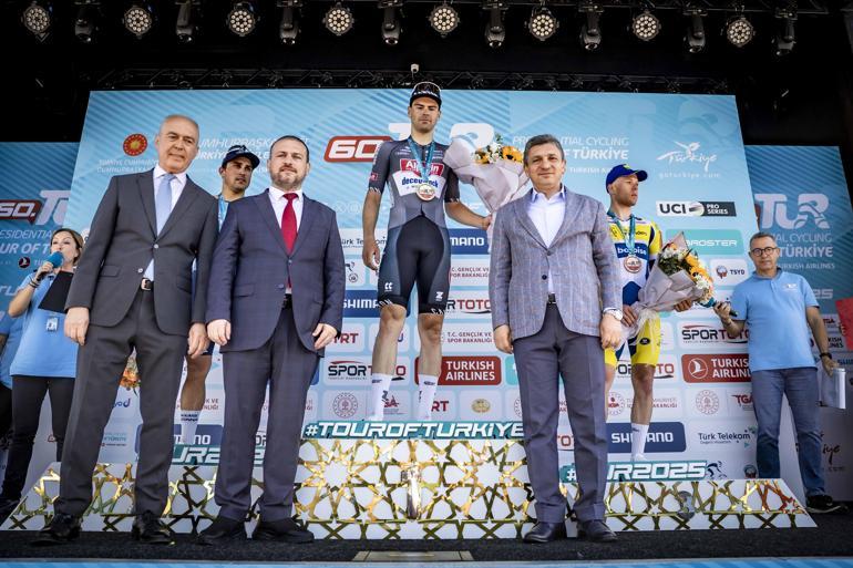 TUR 2025in Antalya-Antalya Etabını Simon Dehairs kazandı