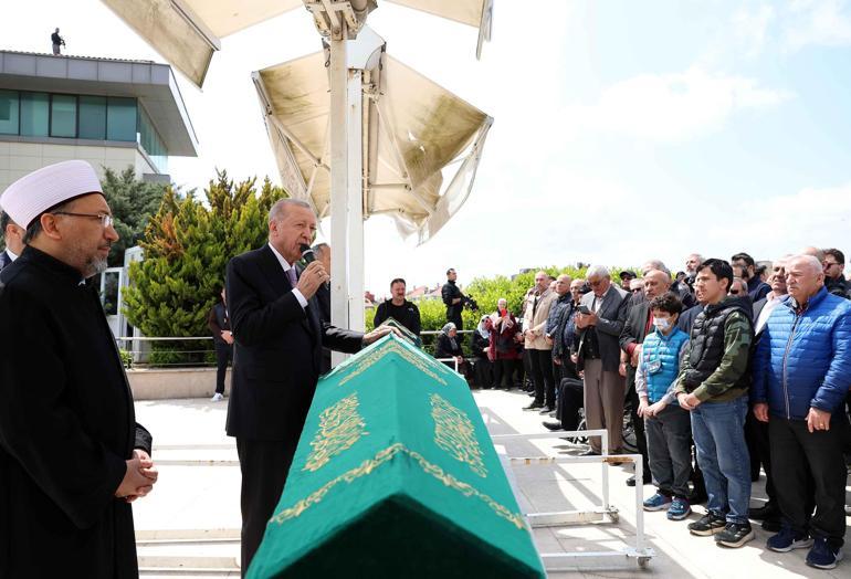 Cumhurbaşkanı Erdoğan, Arapça öğretmeni Ahmet Karamanın cenaze namazına katıldı