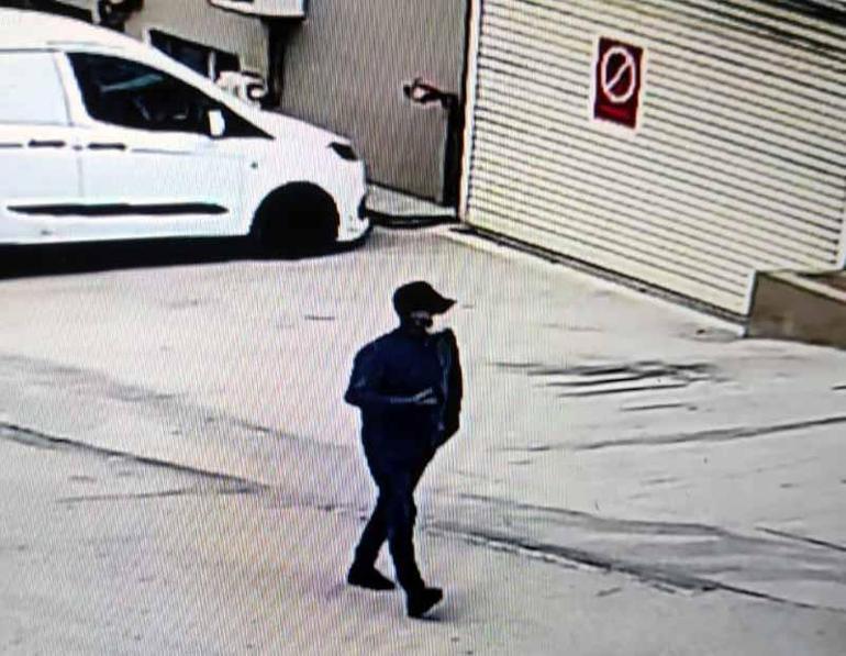 Vatandaşlık vaadiyle 6 kişiyi 15 milyon lira dolandıran 4 şüpheli tutuklandı