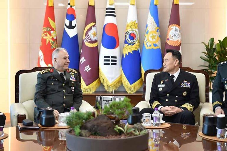 Genelkurmay Başkanı Orgeneral Gürak, Kore Cumhuriyetinde