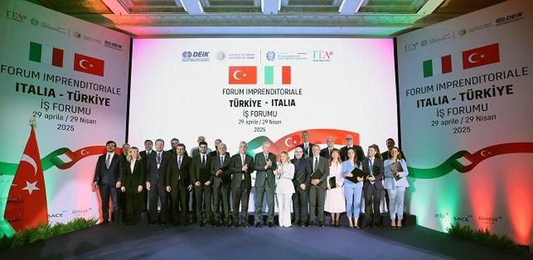 Cumhurbaşkanı Erdoğan: Ekonomi programımızı kararlılıkla uyguluyoruz, geri adım atmayacağız