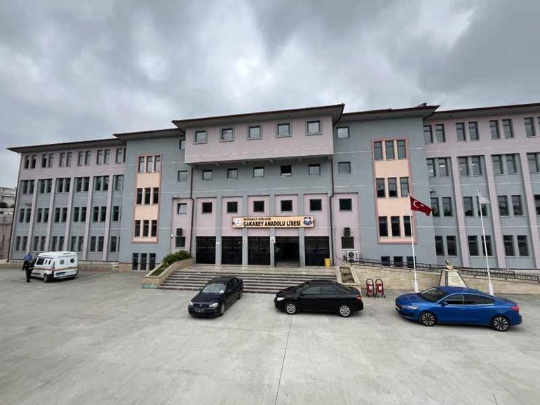 4’üncü kattan düşen liseli ağır yaralandı