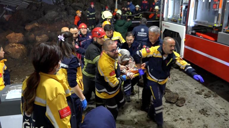 Heyelanda eşi ile 2 kızını kaybeden kadına psikolojik destek