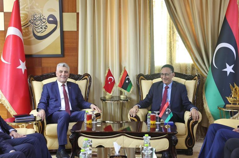 Bakan Bolat, Libya Ekonomi ve Ticaret Bakanı Huveyc ile görüştü