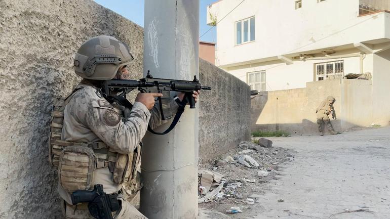 Usulsüz sağlık raporu soruşturmasında 11 tutuklama