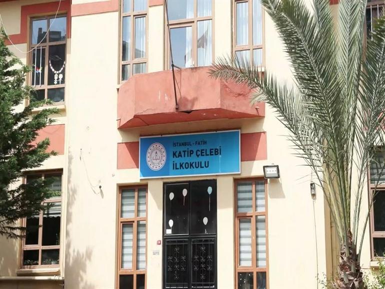 İstanbulda depremin ardından 4 okul tahliye edildi
