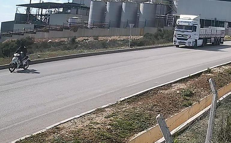 Camını kırdığı TIR’lardan cüzdan ve cep telefonu çaldı