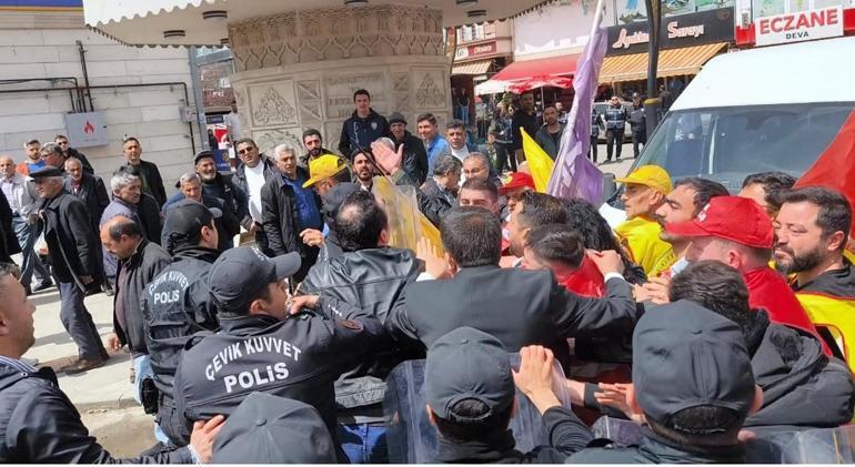 Karsta 1 Mayıs yürüyüşünde kısa süreli gerginlik